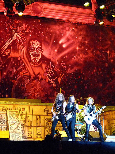 Photo prise pendant un spectacle du groupe Iron Maiden - http://www.flickr.com/photos/66397939@N00/3398055811 Found on flickrcc.net