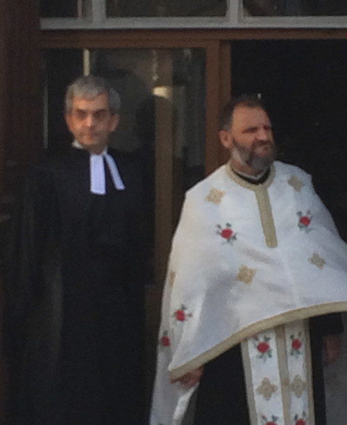 Cérémonie œcuménique de mariage entre un protestant et une orthodoxe.