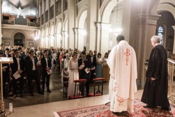 Mariage entre un catholique et une chrétienne charismatique : est-ce possible ?