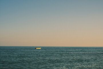 « Jetez le filet du côté droit de la barque, et vous trouverez…. une grande quantité de poissons. » (Jean 21:6)