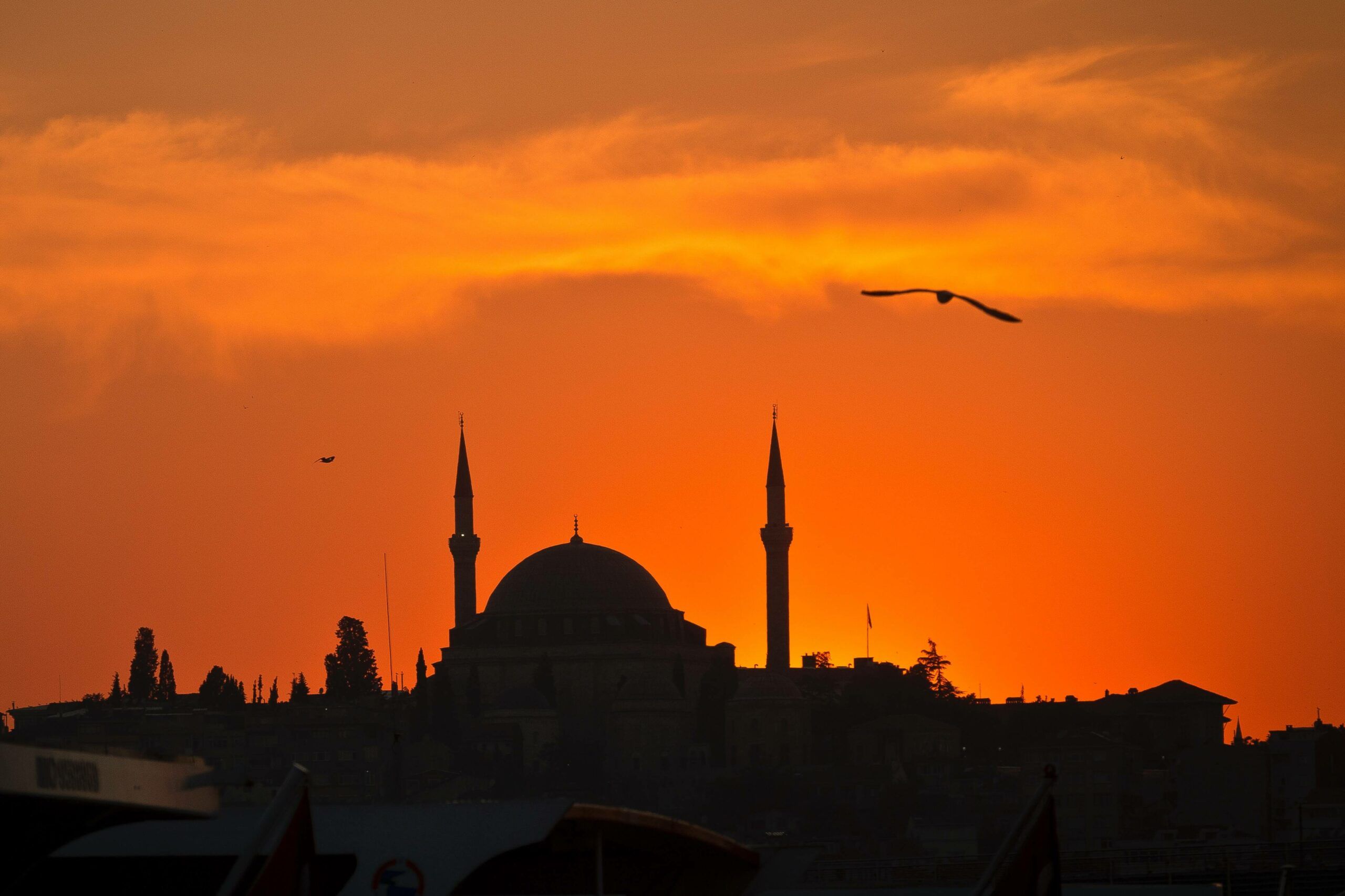 Sainte Sophie ou Grande mosquée d'Istambul - Photo by Simon Infanger on Unsplash