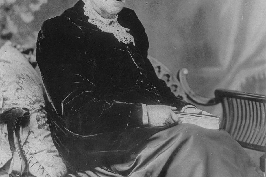 Ellen G. White (1899) - wikicommons https://commons.wikimedia.org/wiki/File:Ellen_G._White_(1899).jpg