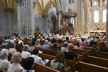 Culte à la cathédrale Saint-Pierre de Genève - photo église protestante de Genève © Alain Grosclaude